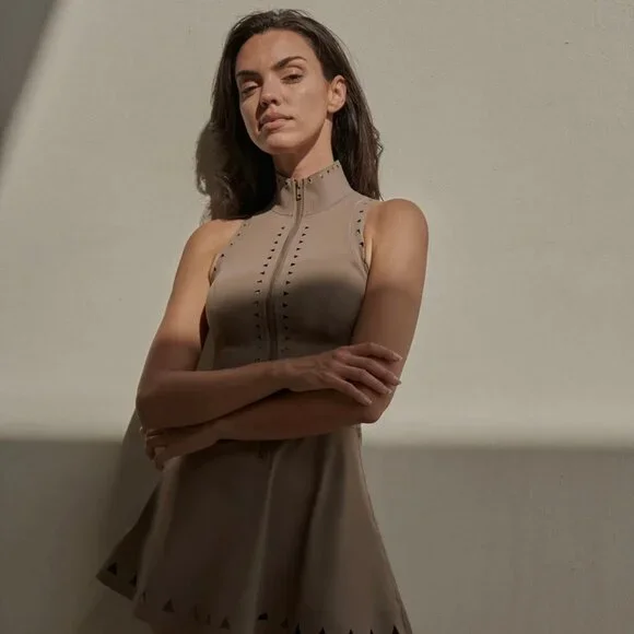 WISKII Lavish Laser Cut Zip Dress NEW With Tags - Picture 4 of 5